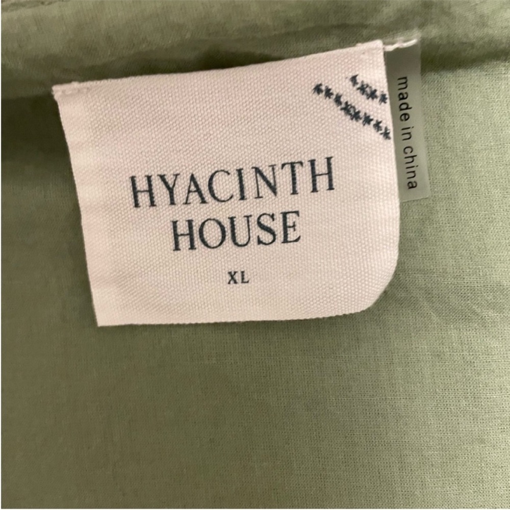 Elegant Green Puff Sleeve Dress - Picture 8 of 11